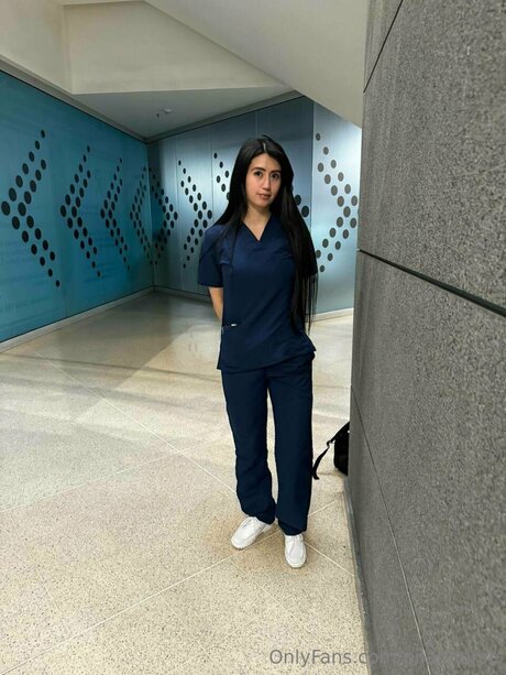 pom-pom girl nue onlyfans nu archive