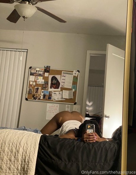 thehazelgrace art modèle img