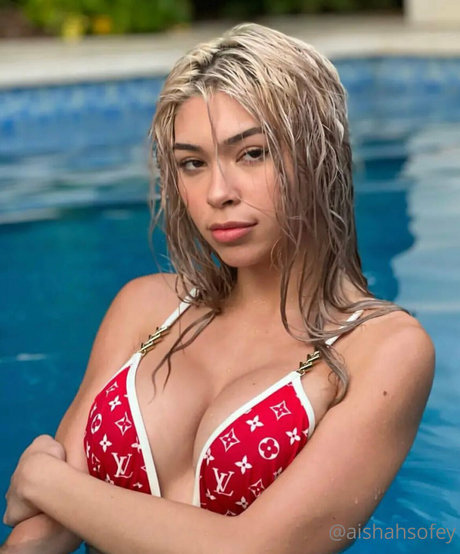 Aishah Sofey_ actrice pornographique galeries