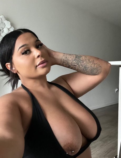 Laixxx_ star du porno nue galerie