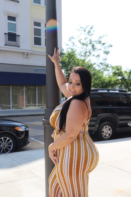 Amber Nova actrice de nus images