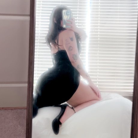 Dumbgrlkate art étoile galeries