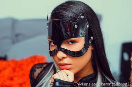 Karen Cardona Garces star pornographique galeries