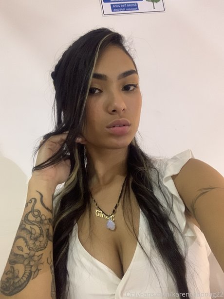 Karen Cardona Garces étoile sexy archive