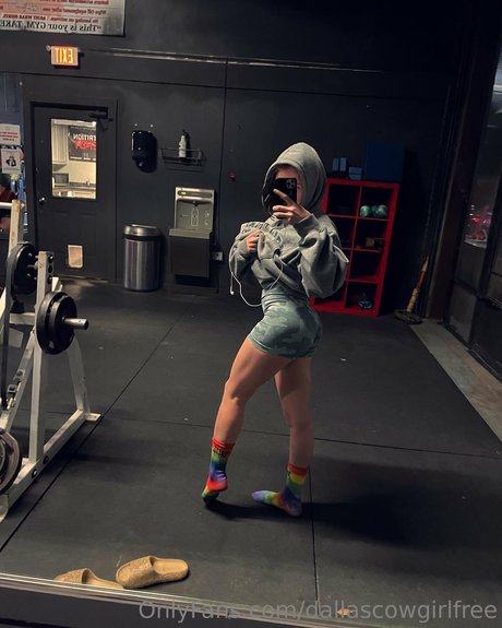 pieds sales onlyfans art chaud images