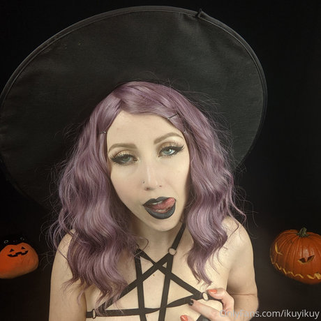 Ikuy Cosplayer modèle hd archive