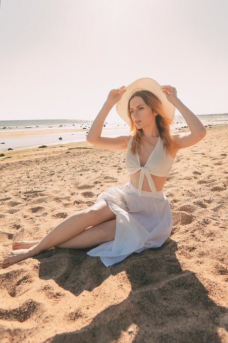 Narga Aoki beau modèle photo