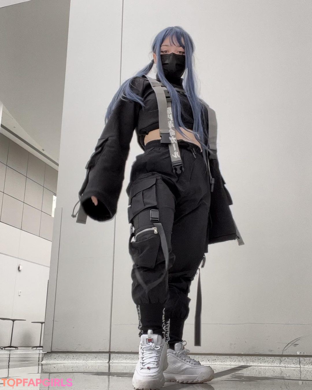 milf aux cheveux noirs onlyfans exclusif sympa archive