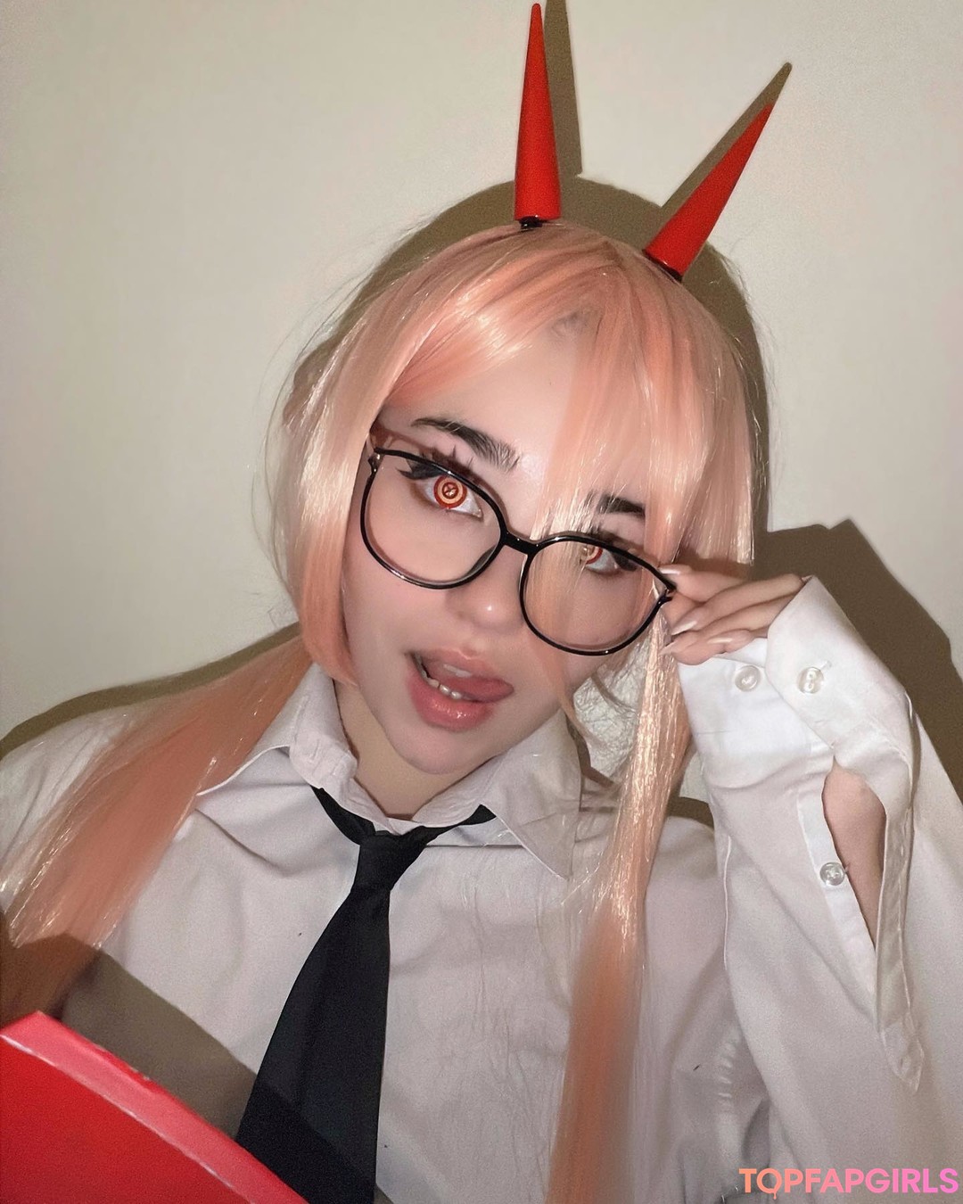 fans avec les yeux bandés parfait sympa photo