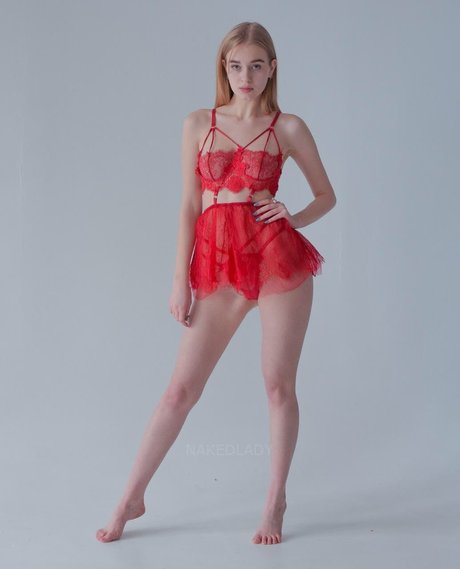 Vlada Dobryak étoile xxx photos