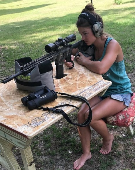 Hannah Barron actrice collection