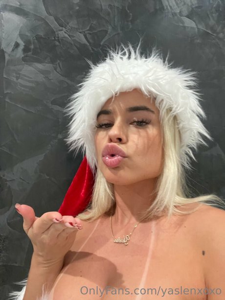 Yaslen Clemente star pornographique photo