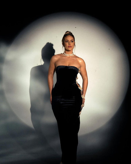 Marissa Dubois_ mannequin img