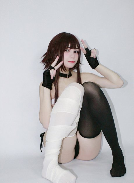 Little mewi actrice nue photos