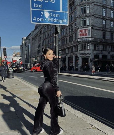 Samadhi Zendejas modèle sympa images