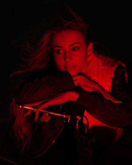 Charly Jordan modèle adulte img