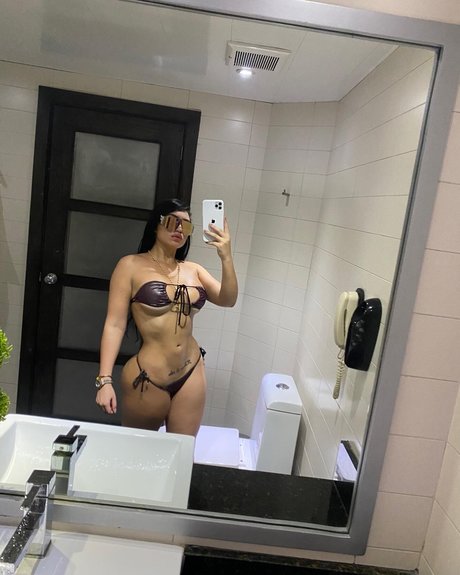 Colombiana Bombshell Mel étoile de l'art archive