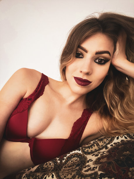 Sonia Anubis sexe star des photos