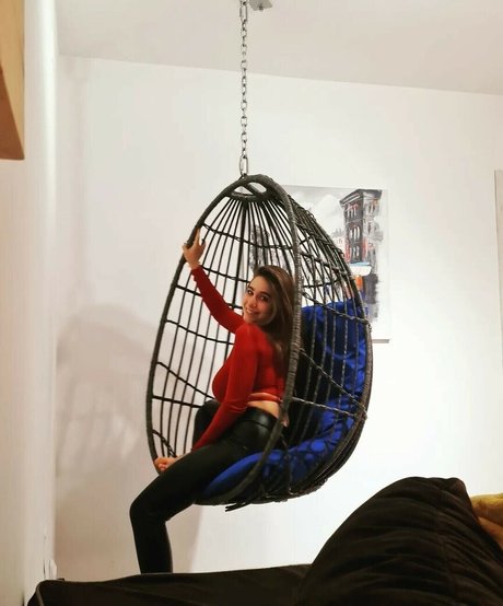 Yonia étoile de l'art galerie