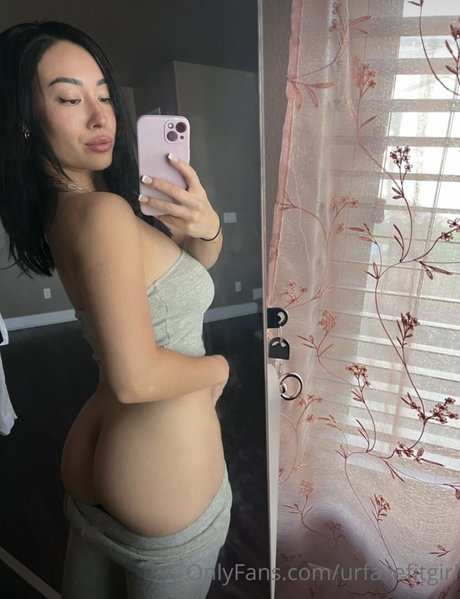 Xovalii actrice érotique img