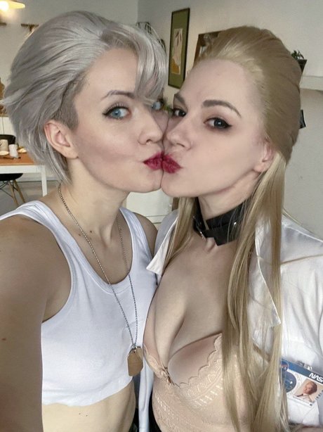 Adamae Dono star du porno exclusive galerie