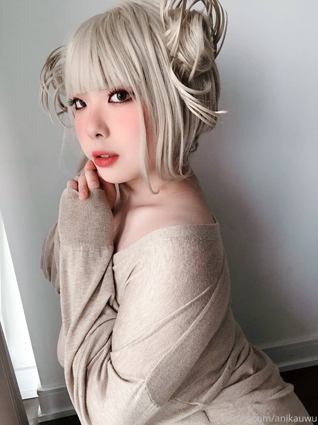 pom-pom girl blonde onlyfans des nus parfaits photos