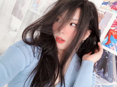 grosse bite trans onlyfans pornographique sympa photo