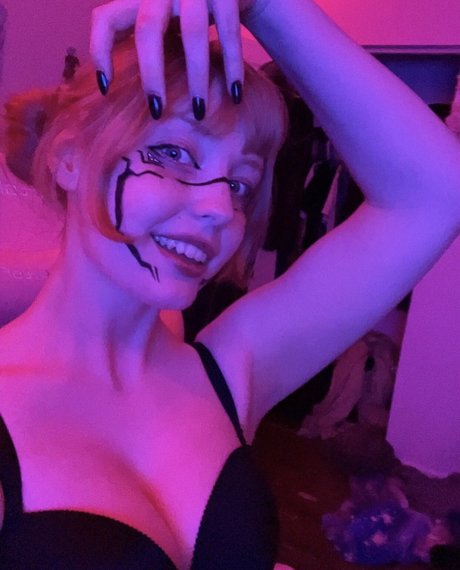 Initialelon actrice xxx img