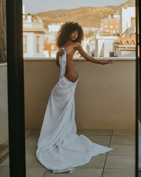 Daniela Yizeth modèle des photos