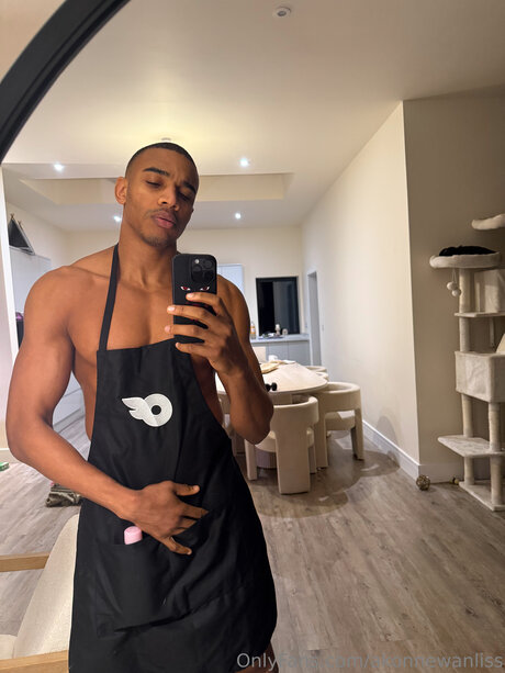 Akonnewanliss star du porno sexy des photos