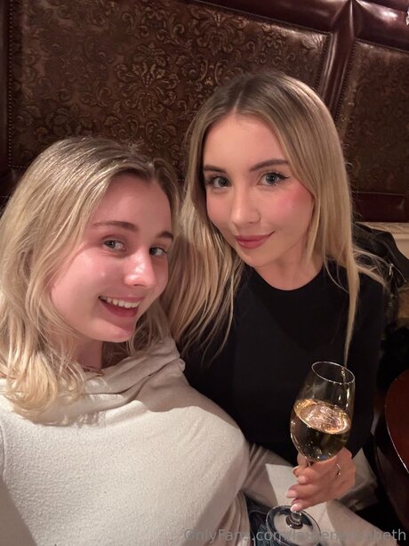 nue enceinte onlyfans gratuit photo