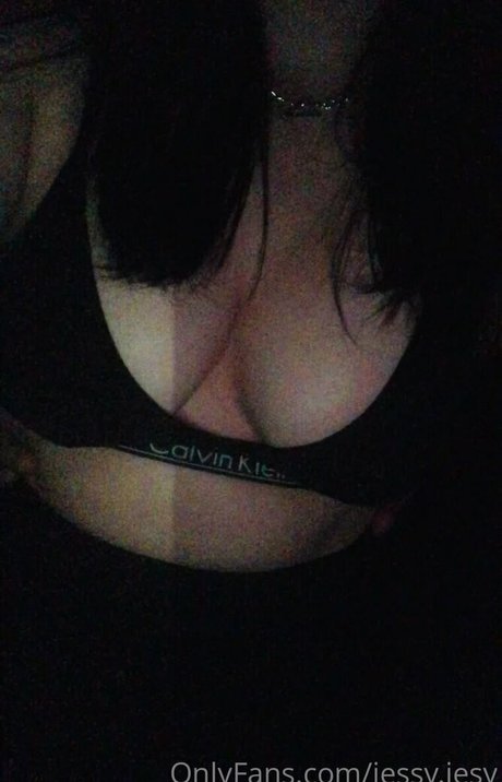 jessy ijesy modèle adulte images