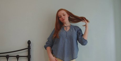 Kloe Kane beau modèle galeries