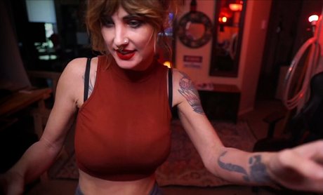 Nagisake modèle pornographique img