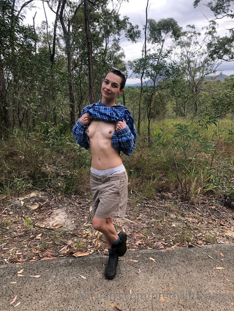 Pretty Little Paige actrice de sexe des photos