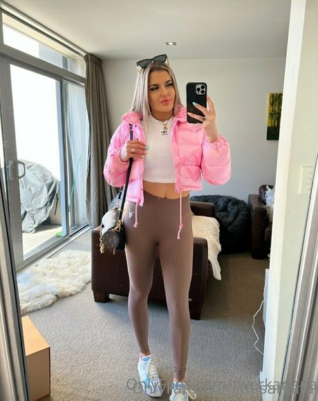 ausariana actrice hd photo