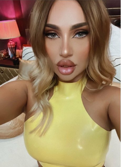 Jennylipps star du porno en haute qualité collection