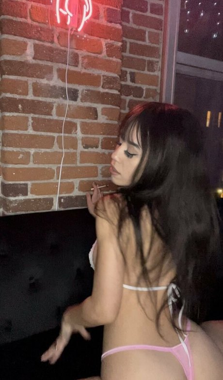 Vanessxo actrice adulte archive