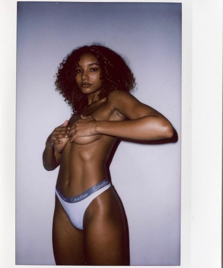 KVLCV star du porno en haute qualité des photos