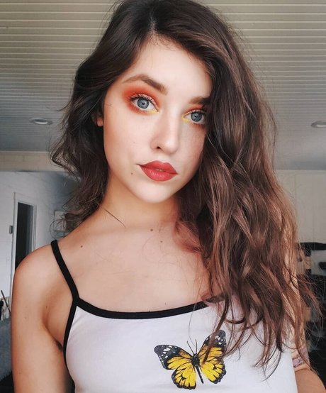 Emma Choice star du porno sexy image