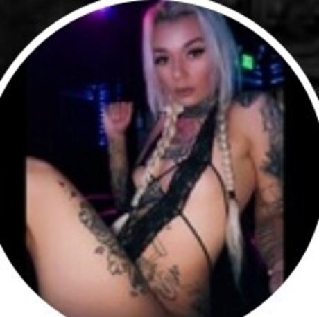 thr0atg0att haut modèle archive