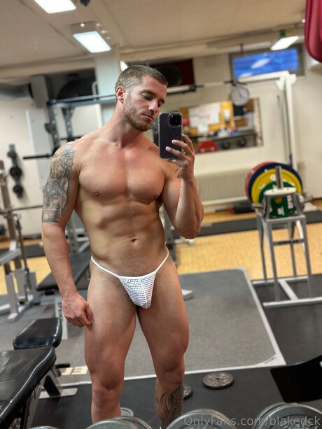 Blakedck star du porno en haute qualité photo