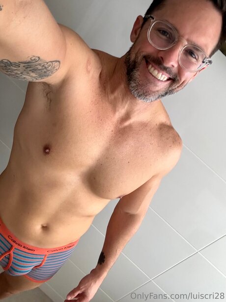 Lucri28 modèle adulte collection