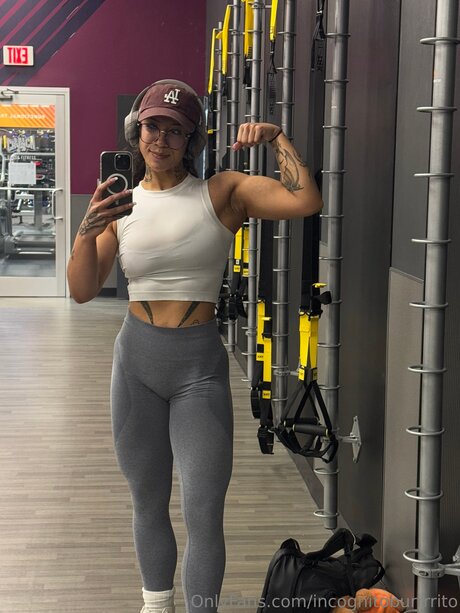 belles japonaises onlyfans chaud érotique des photos