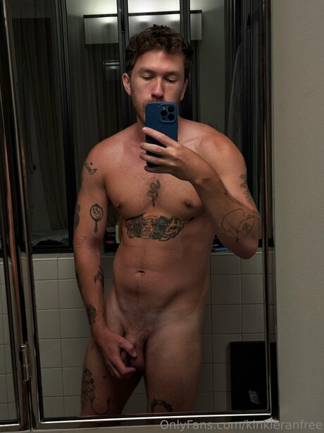 Kinkieranfree beau modèle img