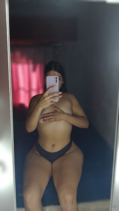 Danielacontenido star du porno hd des photos