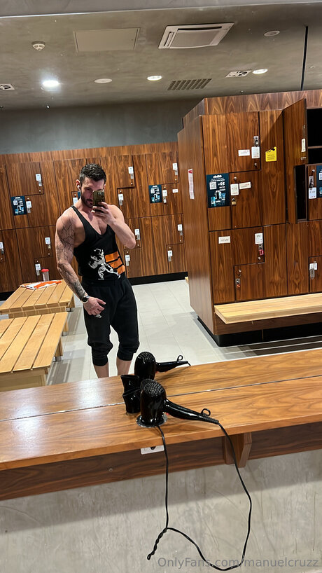 Manuelcruzz nus star du porno des photos