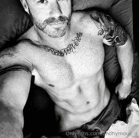 Anonymous D belle star du porno galeries