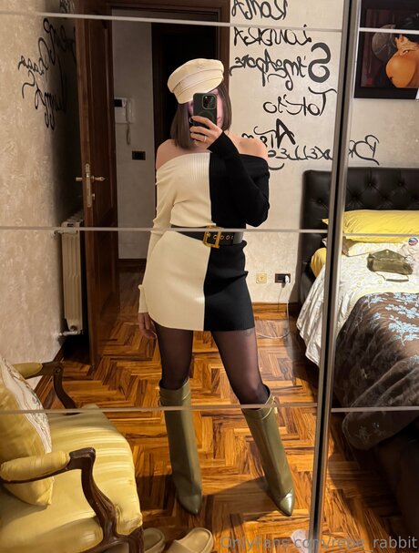 Rebe Rabbit modèle magnifique img