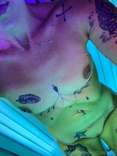 U402463051 star du porno hd image